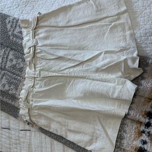 Max Studio High Waist Cream Shorts